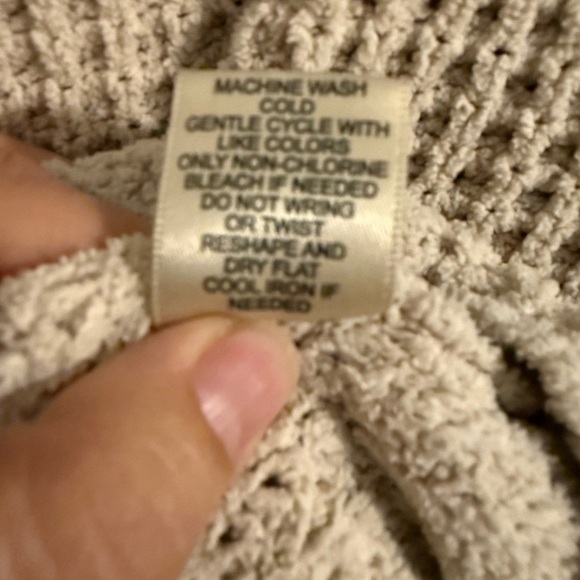 Sincerely Jules Cropped Cream Sweater - Picture 4 of 5